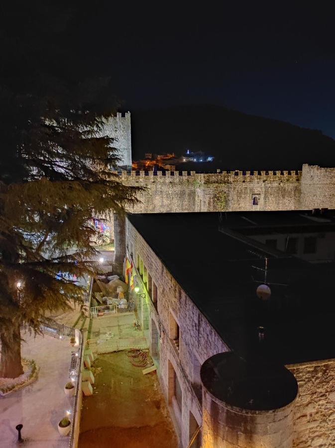 Hostal El Castillo Arenas de San Pedro Extérieur photo